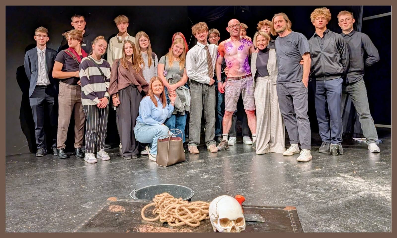 hamlet teatr - obrazek wyróżniający